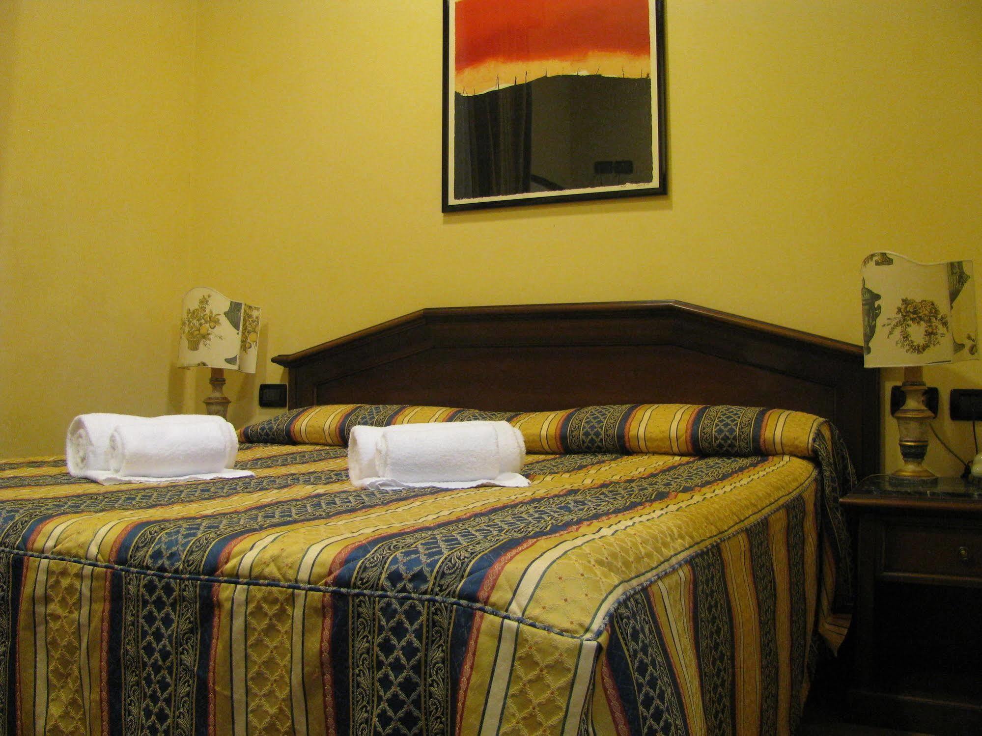 Hotel Enza Florenz Exterior foto